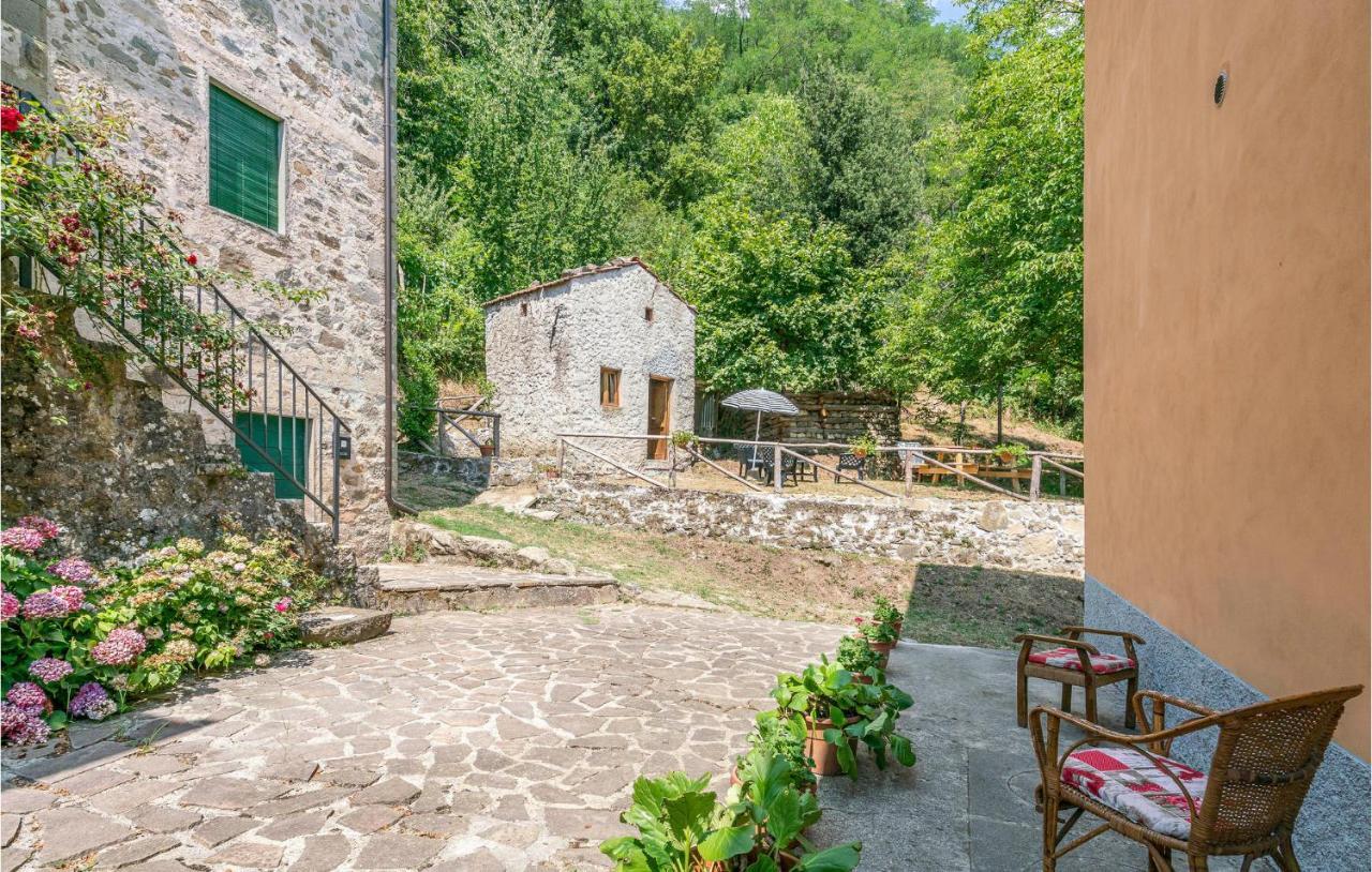 Stunning Home In Longoio With Kitchen Monti di Villa Екстер'єр фото
